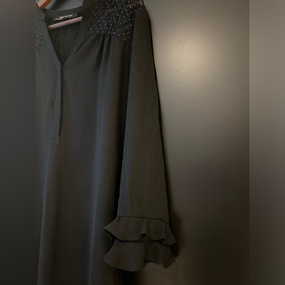 new Black dress- French Brand - Picture 4 of 9